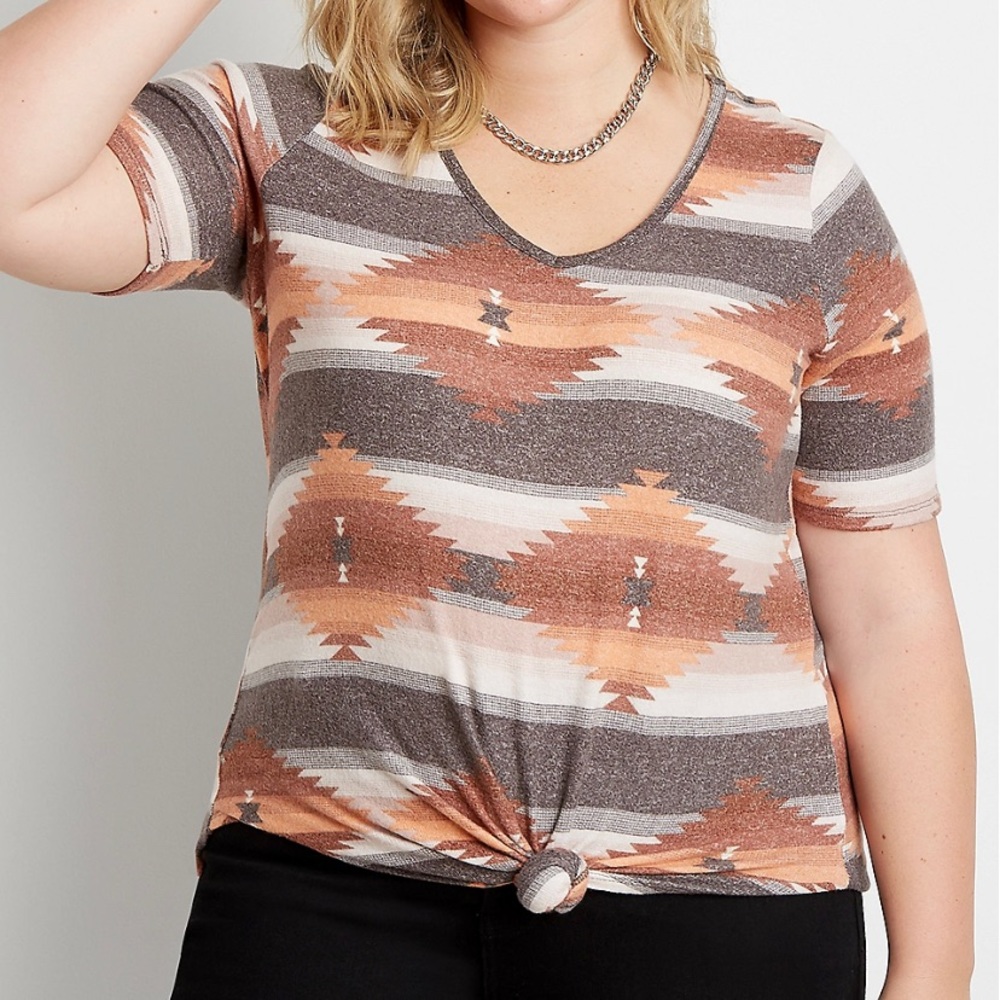 Maurice's 24/7 Aztec V Neck T Shirt Orange Tan White and Black Women's XXL